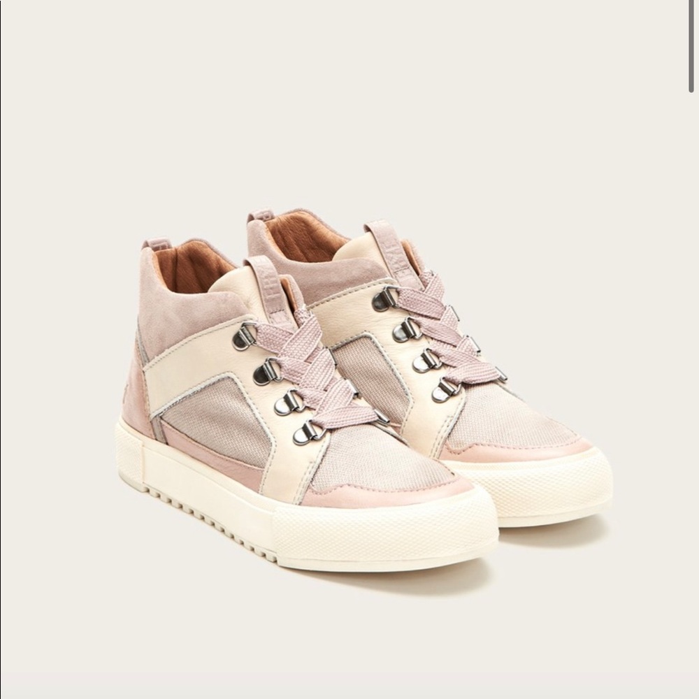 FRYE Sneakers